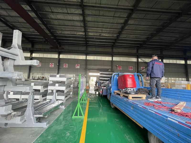 怎么選擇小型洗地機？